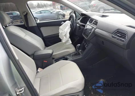 2019 Volkswagen Tiguan 2.0T Se/2.0T Sel/2.0T Sel R-Line/2.0T Sel R-Line Black from USA, damaged, VIN 3VV3B7AX3KM128648